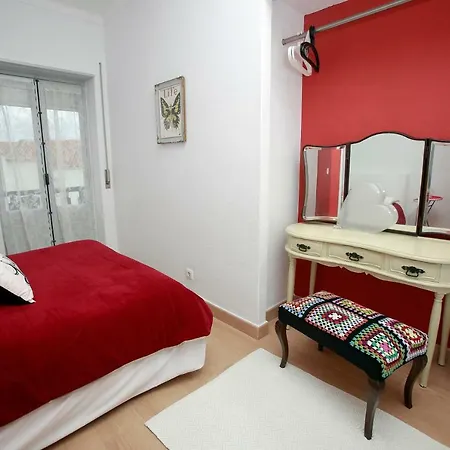 Hostel In Love *