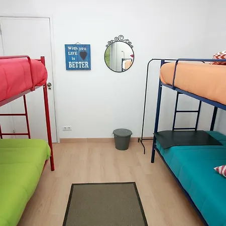Hostel In Love