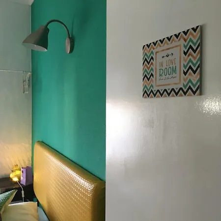 Hostel In Love