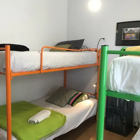 Hostel In Love